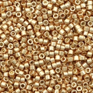 Miyuki Perlen 11/0 delica's Duracoat galvanized champagne gold