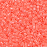Miyuki Perlen 11/0 delica's Luminous flamingo pink DB-2034