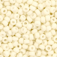 Miyuki 8/0 Rocailles Opaque matte cream white 8-2021