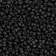 Miyuki 11/0 Rocailles Opaque matte black 11-401f