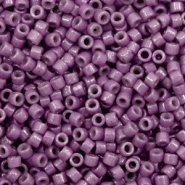 Miyuki Perlen 11/0 delica's Duracoat opaque dyed medium purple DB-2360