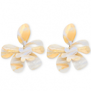 Musthave Resin Ohrringe&nbsp;/&nbsp;Ohrstecker Flower Ivory white-light carolina blue-light orange