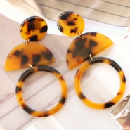 Inspirationsets Hippe Ohrringe mit Anhänger aus Resin
