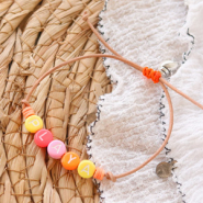 Inspirationsets Neue Buchstaben Perlen und Fimo Anhänger in lustigem Schmuck!