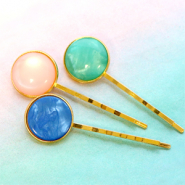 Inspirationsets Machen Sie schönen Haarschmuck mit Polaris Elements Cabochons