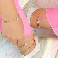 Inspirationsets Layer-Look mit trendy Arm- und Fußkettchen zusammenstellen