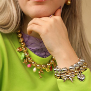 Inspirationsets Hals- und Armschmuck mit Acrylperlen gestalten