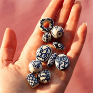 Inspirationsets Trendigen Schmuck mit Keramikperlen gestalten