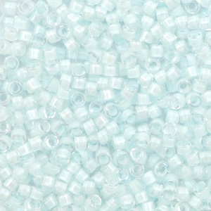 Miyuki Perlen 11/0 delica's Lined luster crystal aqua mist