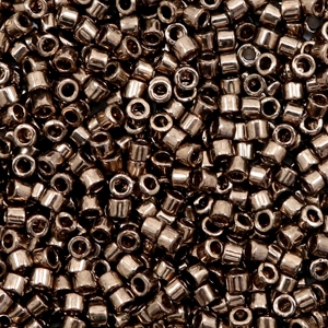 Miyuki Perlen 11/0 delica's Metallic dark bronze