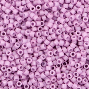 Miyuki Perlen 11/0 delica's Duracoat opaque dyed crocus purple DB-2136