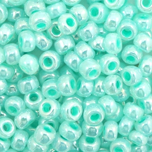 Miyuki 6/0 Rocailles Ceylon aqua green 6-536