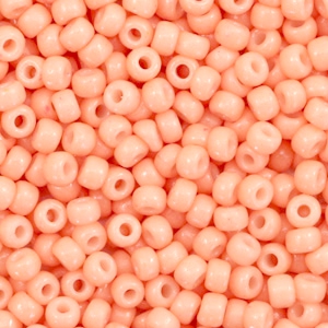 Miyuki 8/0 Rocailles Duracoat opaque tea rose 8-4461