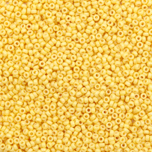 Miyuki 15/0 Rocailles Duracoat opaque banana yellow 15-4452