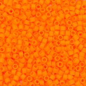 Miyuki Perlen 11/0 delica's Opaque matte mandarin orange DB-1583