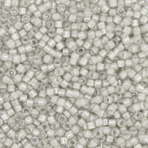 Miyuki Perlen 11/0 delica's Fancy lined moonstone grey DB-2391