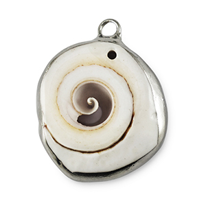 Anh&auml;nger Muschel Special Snail Creamy white-silver