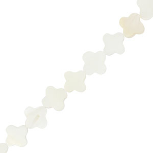 Perle Muschel Clover Off white