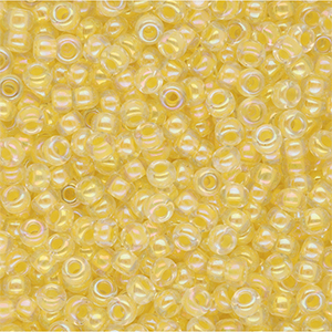 Miyuki 8/0 Rocailles Light Yellow Lined Crystal AB 8-273