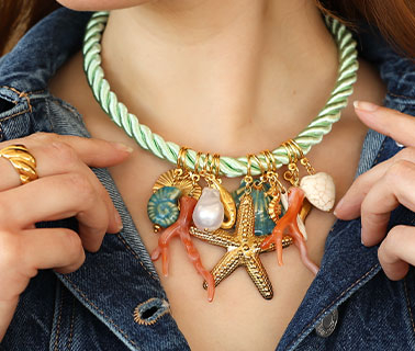 Verschiedene Sorten trendy Kordel für Schmuck Verschiedene Sorten trendy Kordel für Schmuck
