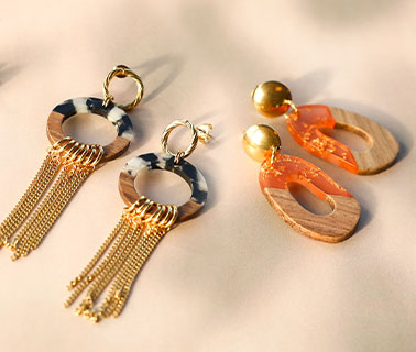 Anhänger und Perlen aus Resin / Velvet Anhänger und Perlen aus Resin / Velvet