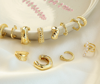 Neue Edelstahl-Earcuffs