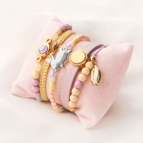 Machen Sie Schmuck f&uuml;r Ostern mit Frisch Pastell