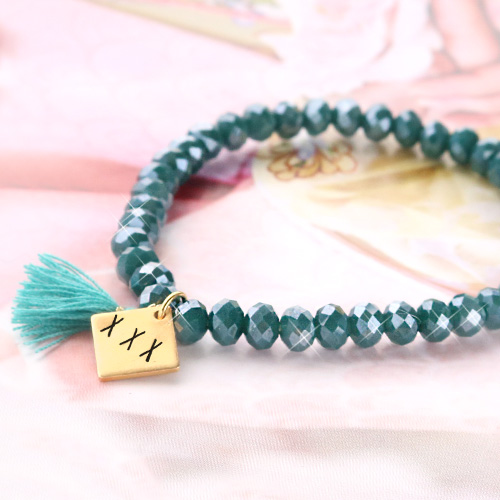 Schnelle Facett Armb&auml;nder mit Anh&auml;ngern und Quasten