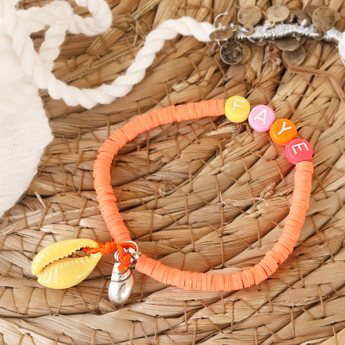 Neue Buchstaben Perlen und Fimo Anh&auml;ngern in sch&ouml;nen Armb&auml;ndern und Ketten!