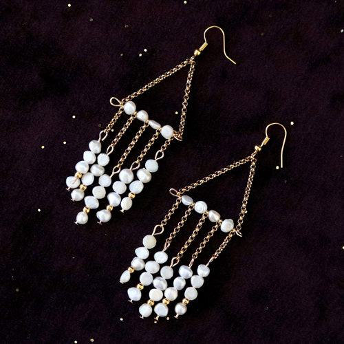 Get ready for this DIY: Machen Sie Schmuck mit S&uuml;sswasser Perlen Nugget