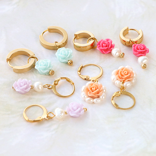 Eleganten Schmuck mit Rosen-Perlen, Rocailles und Edelstahlzubeh&ouml;r herstellen.
