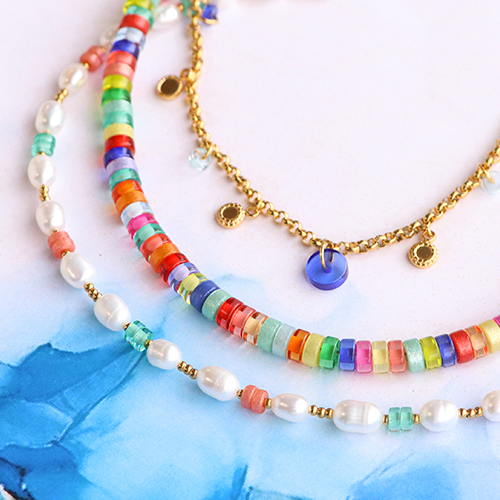 Selbst Schmuck mit diesen leuchtenden Disc-Perlen gestalten