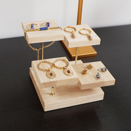 Display-Boxen ordnen, aufbewahren und pr&auml;sentieren. Alles ist m&ouml;glich.