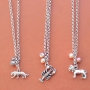 DIY Schmuck mit Metall, gef&auml;rbtem Elastik und DQ Metall