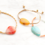 Schmuck aus Halbedelsteinperlen in warmen Farben