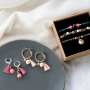 Lassen Sie sich inspirieren von wundersch&ouml;nen Ohrringen und Armb&auml;ndern aus Perlen Naturstein