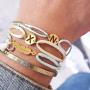Los geht's! Machen Sie sch&ouml;ne Armb&auml;nder mit Draht Satin
