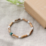 So machen Sie die sch&ouml;nsten Armb&auml;nder mit Holzperlen: