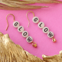 Sie stellen diese Armb&auml;nder mit den neuesten Acryl Buchstabenperlen her: