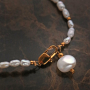 Wie man Ohrringe und Armb&auml;nder mit verschiedenen Arten von Perlen macht: