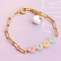 Sie k&ouml;nnen diese sch&ouml;nen Armb&auml;nder mit Acryl Buchstabenperlen und S&uuml;sswasserperlen herstellen: