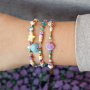 Mit den bunten Acrylperlen k&ouml;nnen Sie diese Armb&auml;nder herstellen