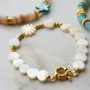 Werden Sie kreativ! Gestalten Sie sommerlichen Schmuck mit den neuen Muschelperlen