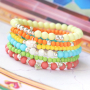 Lassen Sie sich inspirieren und gestalten Sie bunten Schmuck