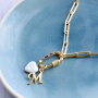 Gestalten Sie trendigen Schmuck mit den sch&ouml;nen Zirkonia-Schloss-Anh&auml;ngern