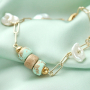 Ideen f&uuml;r eleganten Schmuck mit goldgesprenkelten griechischen Keramikperlen in Designerqualit&auml;t