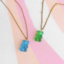 Lustigen Schmuck mit Gummib&auml;r-H&auml;ngern gestalten
