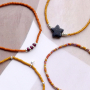 Schlichte Armb&auml;nder mit kleinen Rocailles-Perlen designen