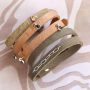 Entwerfen Sie eine trendige Armbandkollektion mit Cuoio-Schiebeelementen und -Cabochons