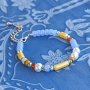 Mit Keramikperlen trendige Armb&auml;nder kreieren